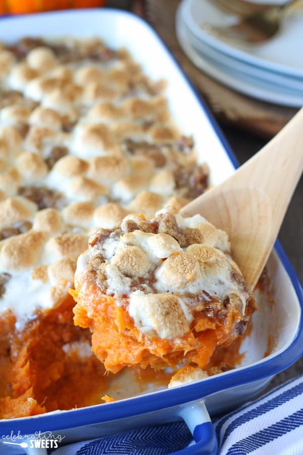 Thanksgiving recipe for sweet potatoe casserole