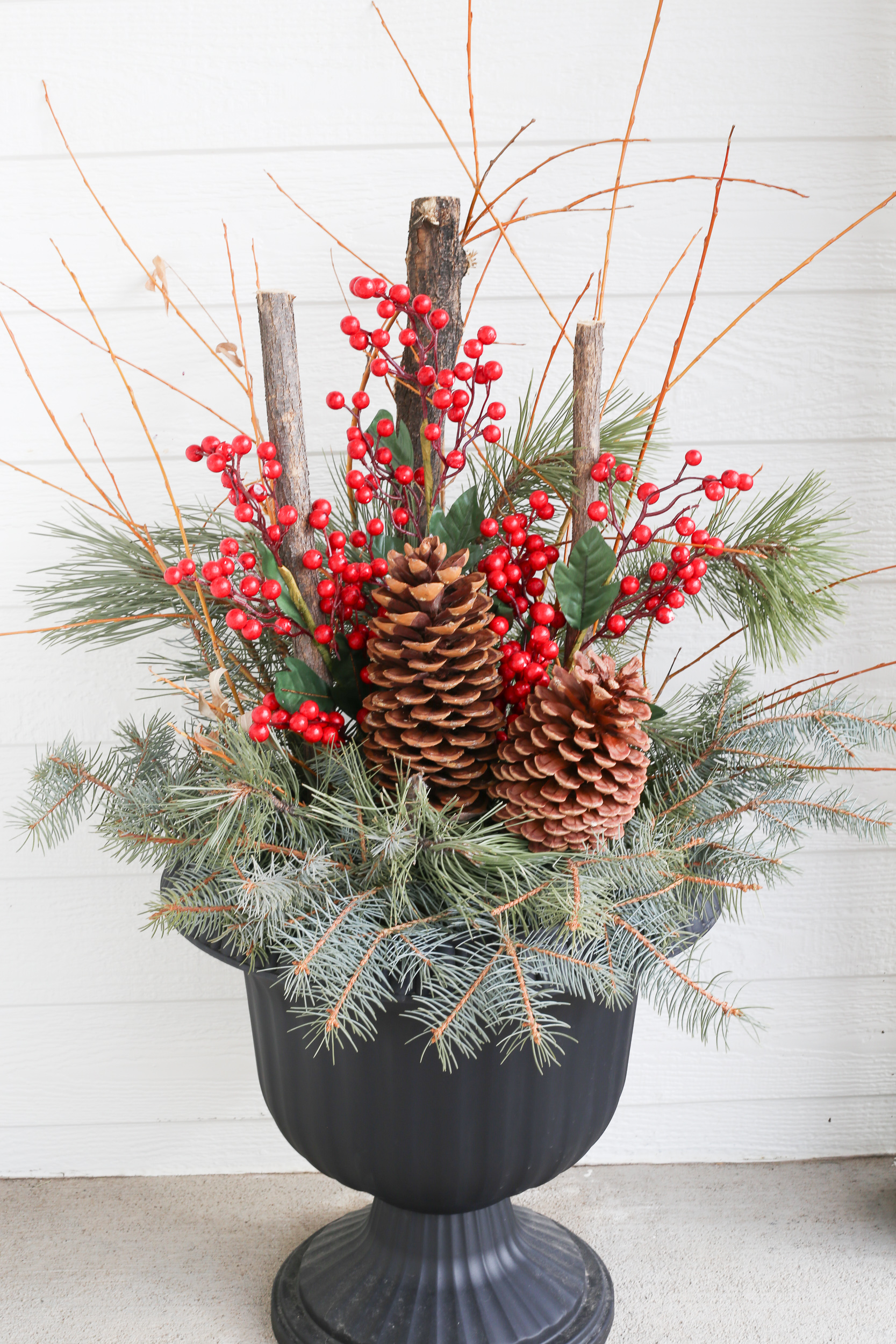 A Modern Farmhouse Holiday Decor Home Tour - The Unlikely Hostess