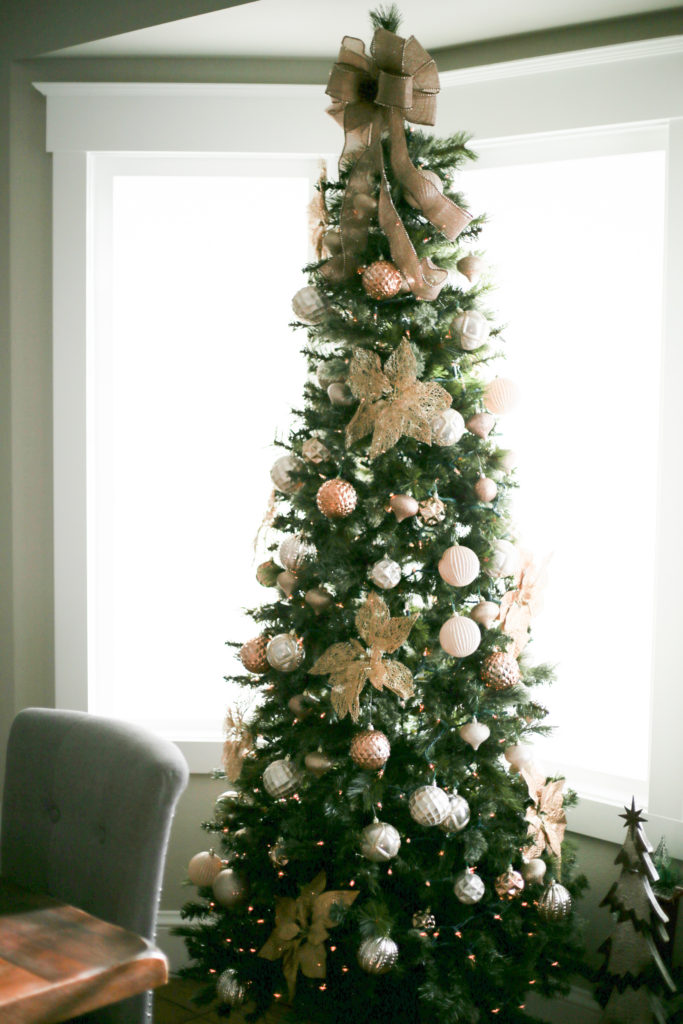 holiday decor tree