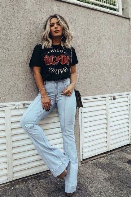 graphic tee outfit idea for women