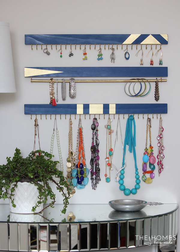 19 Jewelry Organization Ideas for Everything From Heirloom Pendants to  Earring Holders