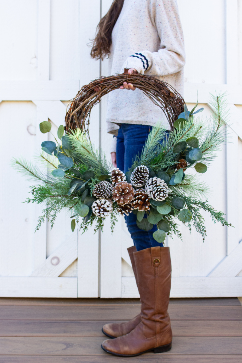 28 Cozy Winter Decor Ideas For After Christmas - The Unlikely Hostess