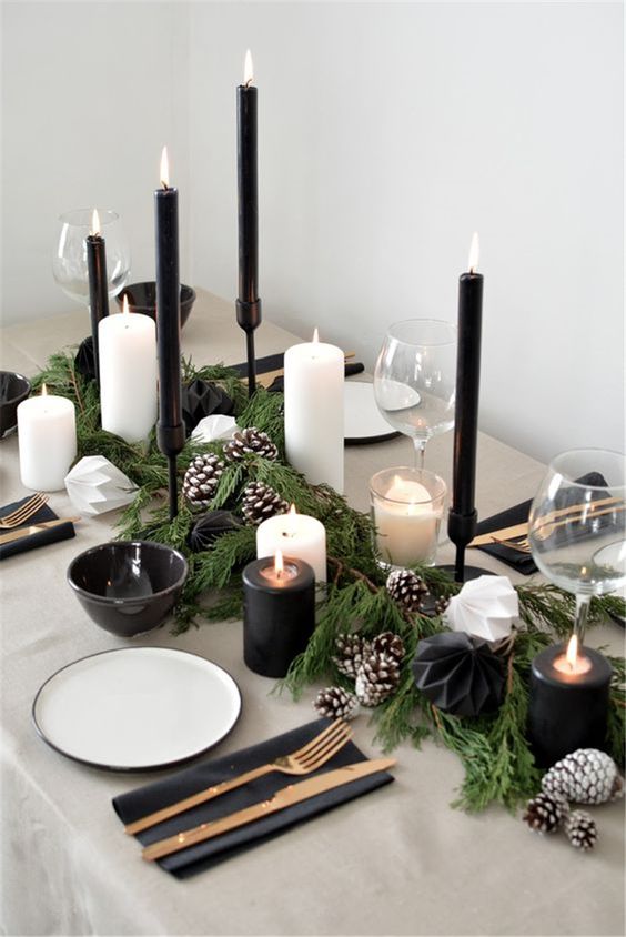 Christmas Table Setting