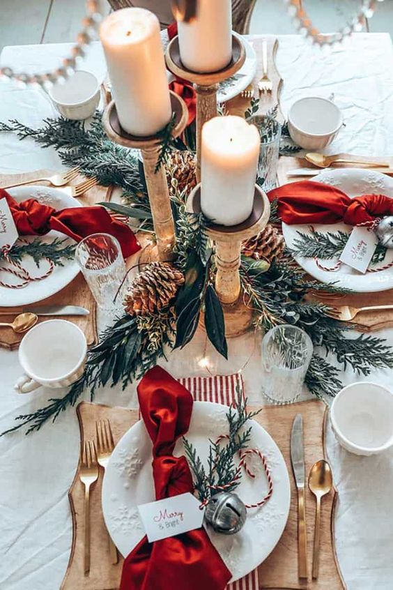 Christmas Table Setting