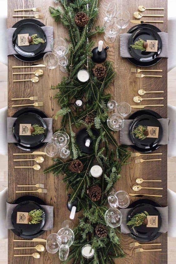 Christmas Table Setting