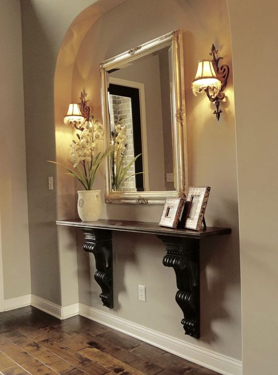 Entryway table