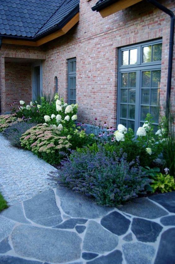 front of the house landscape design ideas