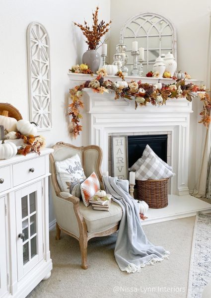 fall mantle decor