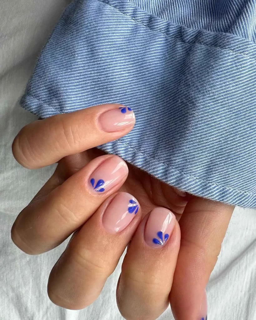 short nail design idea