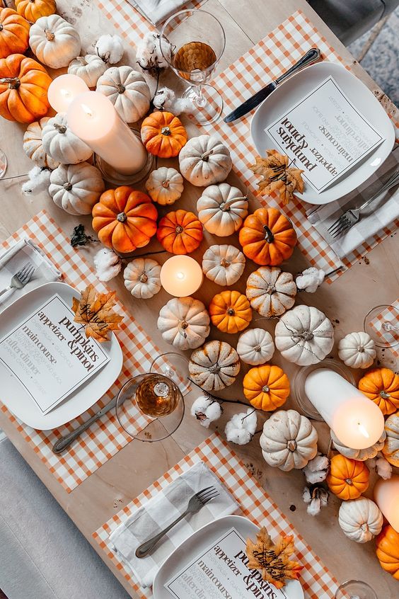 fall table decor idea