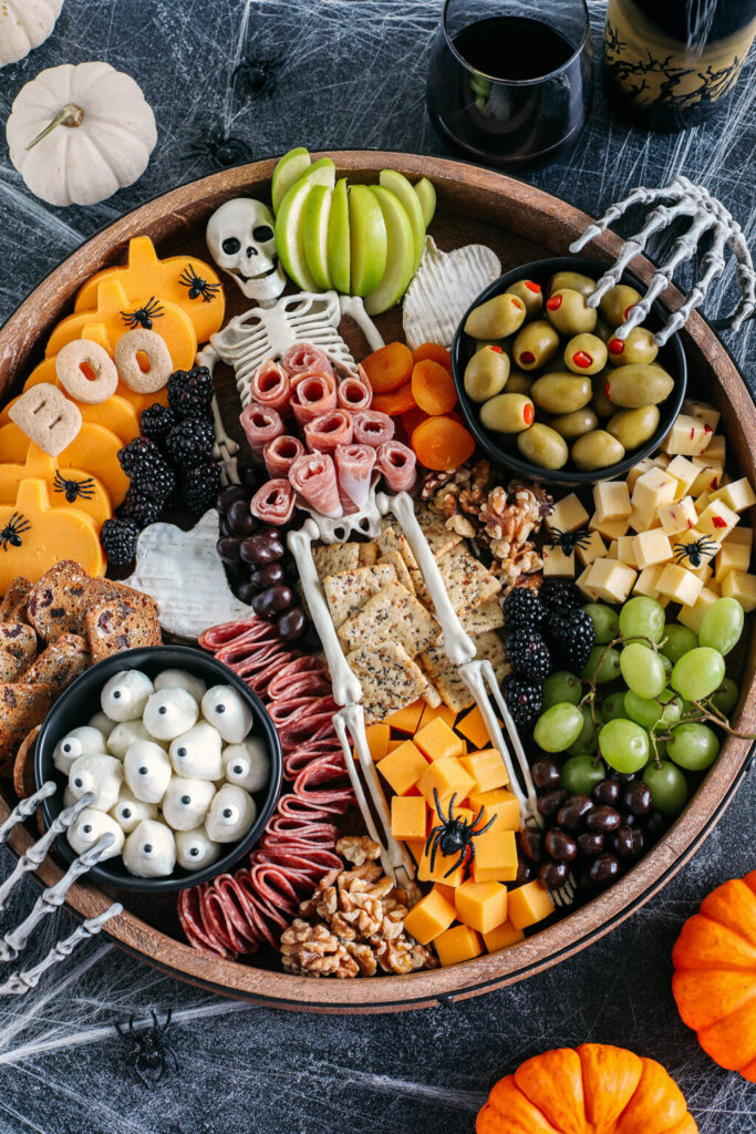 30 Creepy Delicious Halloween Treats & Food Ideas - The Unlikely Hostess