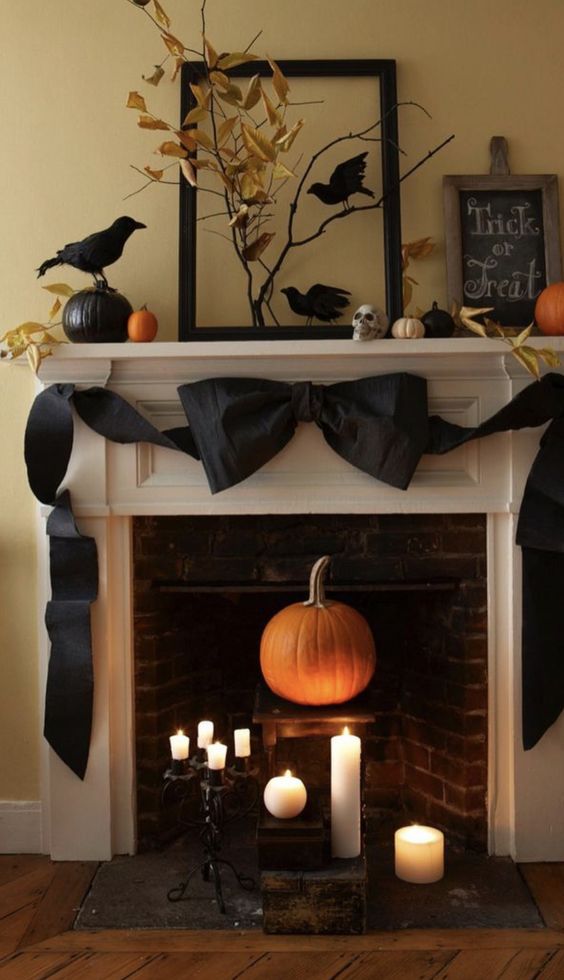 Halloween Mantle Decor Ideas