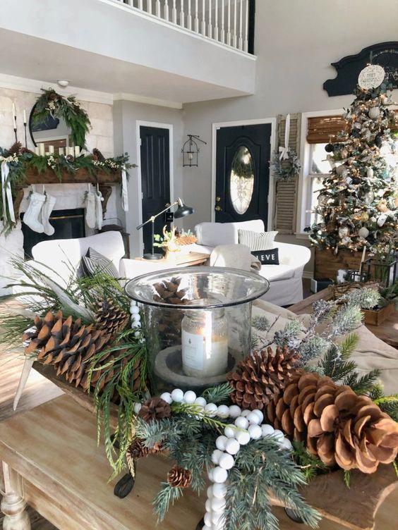 Living Room Christmas Decor