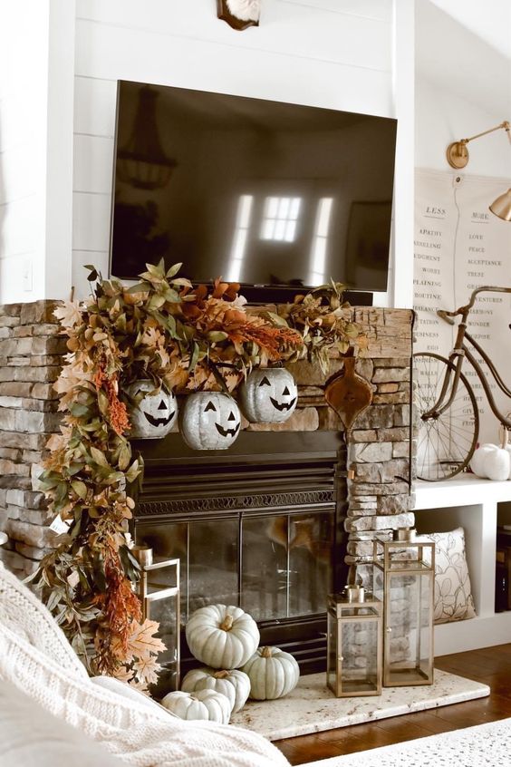 DIY Halloween Decor