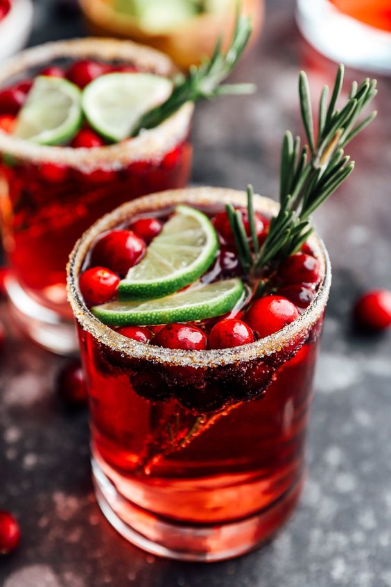 20 Of The Best Boozy Christmas Drinks & Cocktails - The Unlikely Hostess