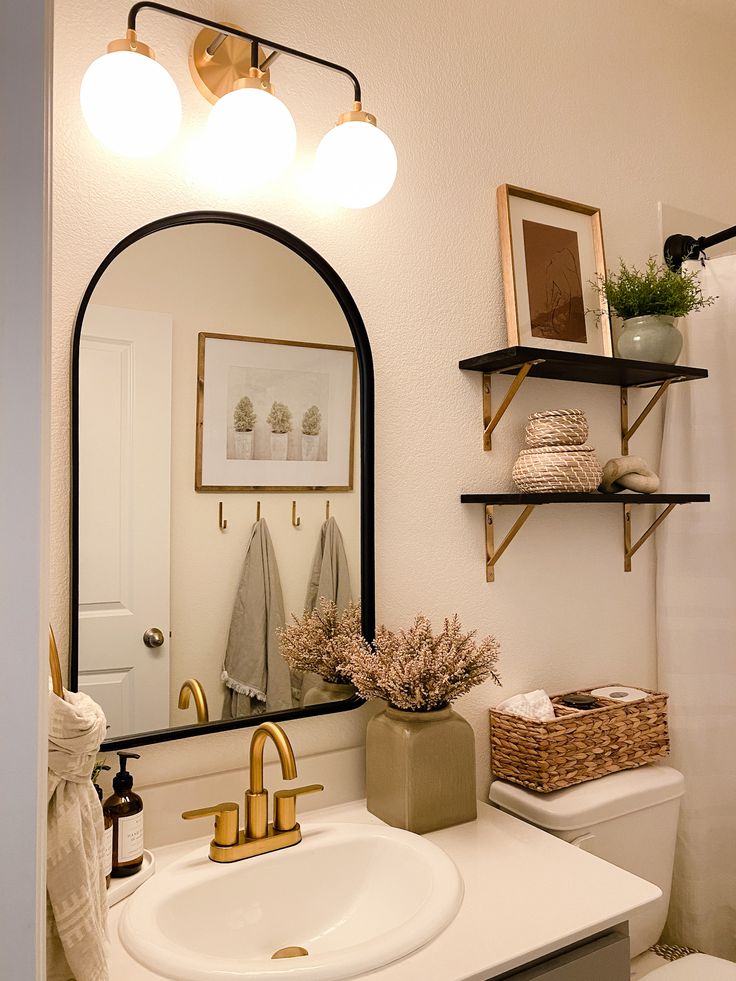 bathroom decor idea