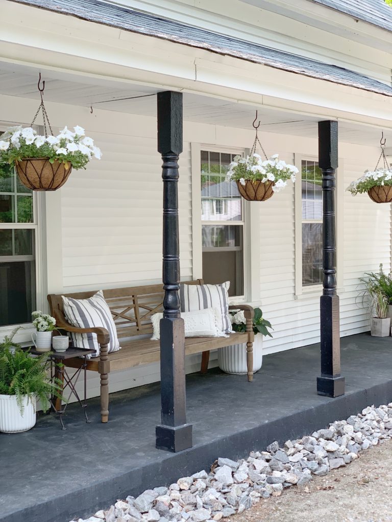 summer front porch decor