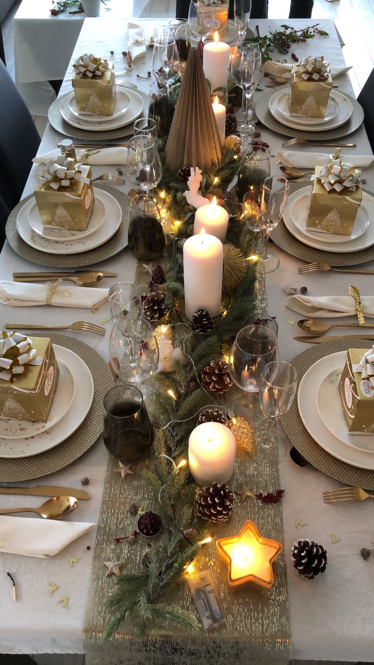 Christmas table setting