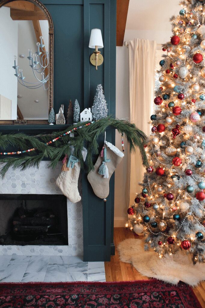 living room Christmas decor idea