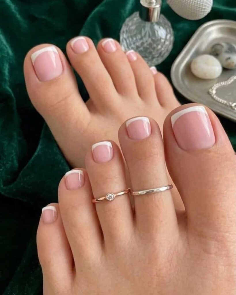 French tip pedicure